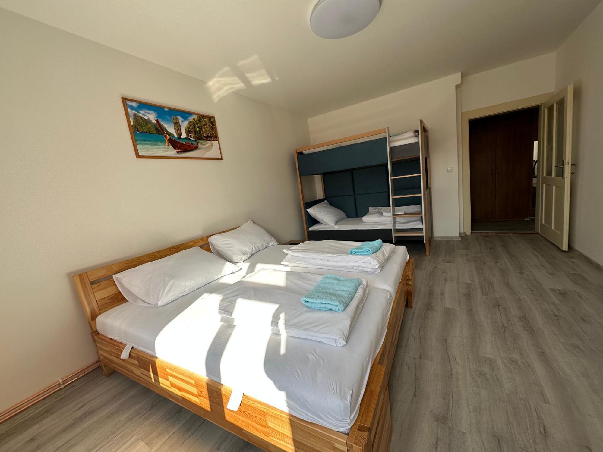 Kk Apartments Прага Екстериор снимка