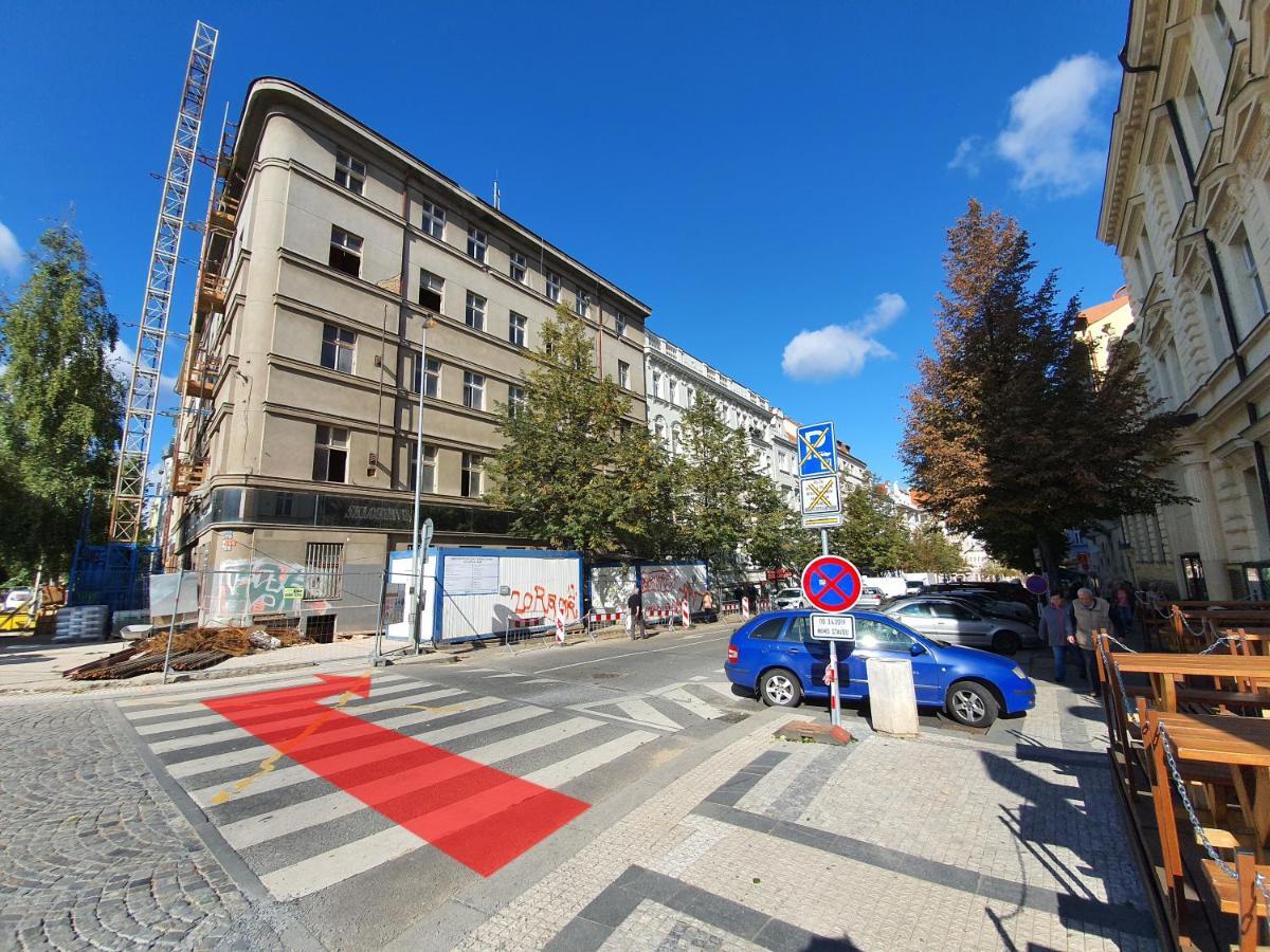 Kk Apartments Прага Екстериор снимка