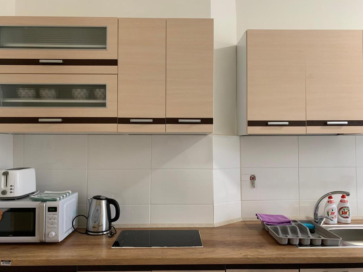 Kk Apartments Прага Екстериор снимка