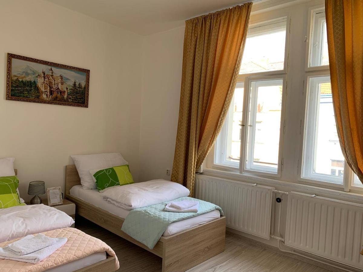Kk Apartments Прага Екстериор снимка