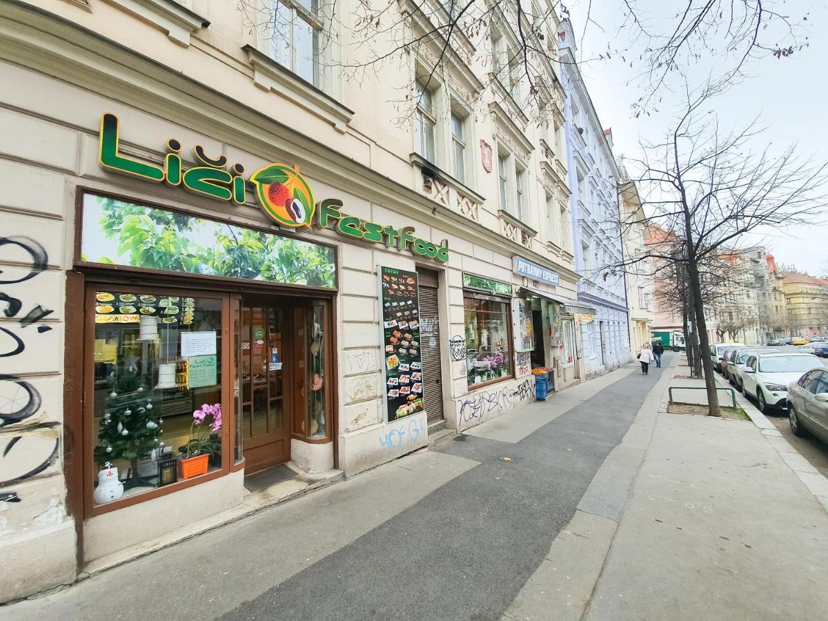 Kk Apartments Прага Екстериор снимка