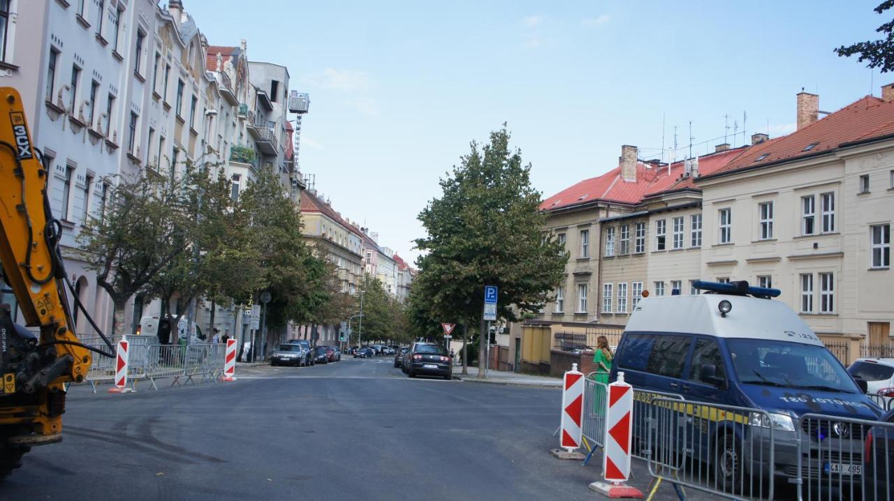 Kk Apartments Прага Екстериор снимка