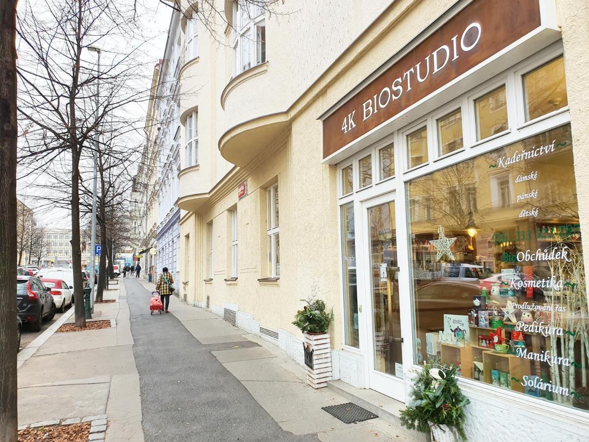 Kk Apartments Прага Екстериор снимка